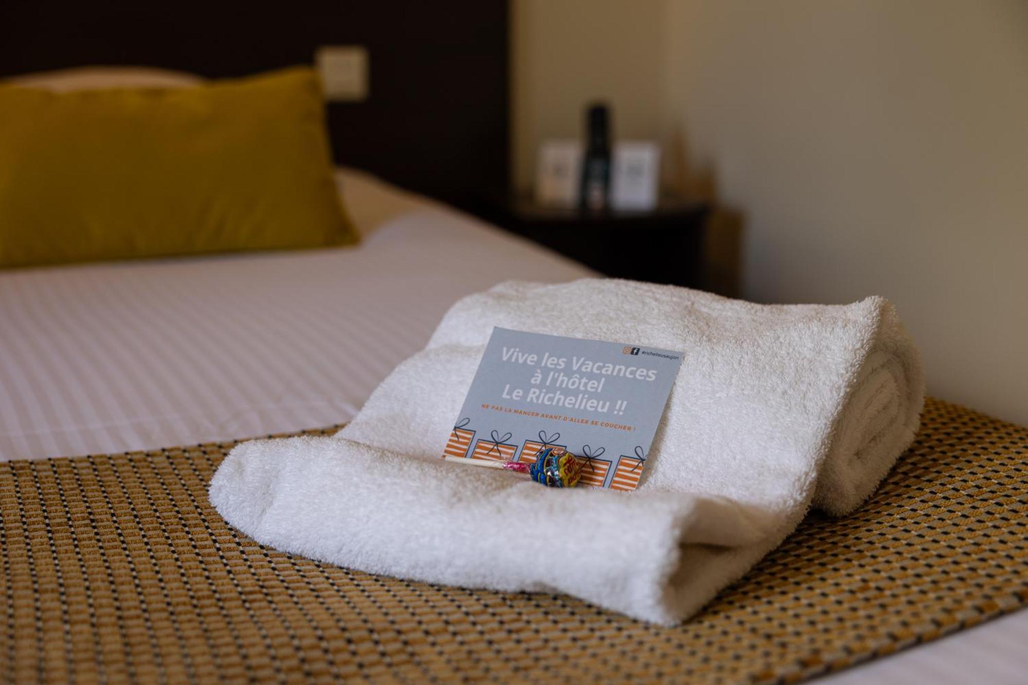 Logis Hotel Le Richelieu - Royan Atlantique Saujon Zewnętrze zdjęcie